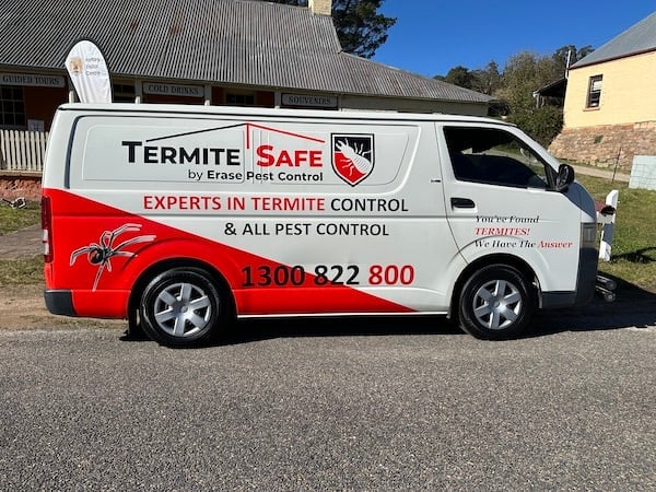 Erase Pest Control ute